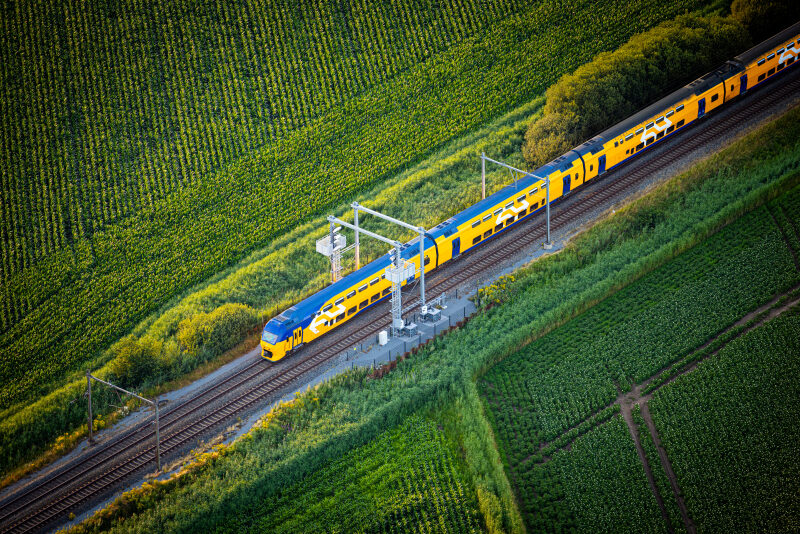 Plaatsen cameraportalen boven spoor Zwolle en Harderwijk t.b.v. inspectie pantografen