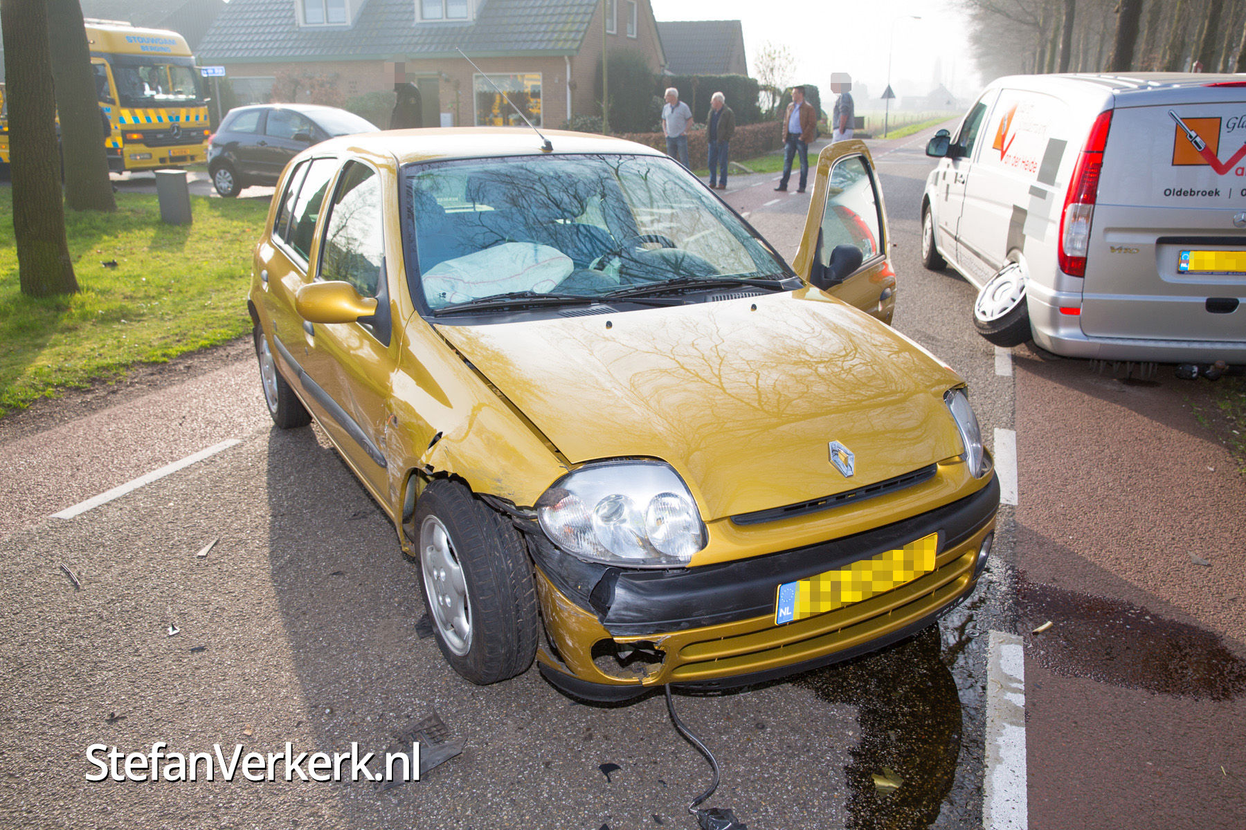Ongeval MhenewegZuid Oude Dijk Oldebroek Foto's Stefan Verkerk