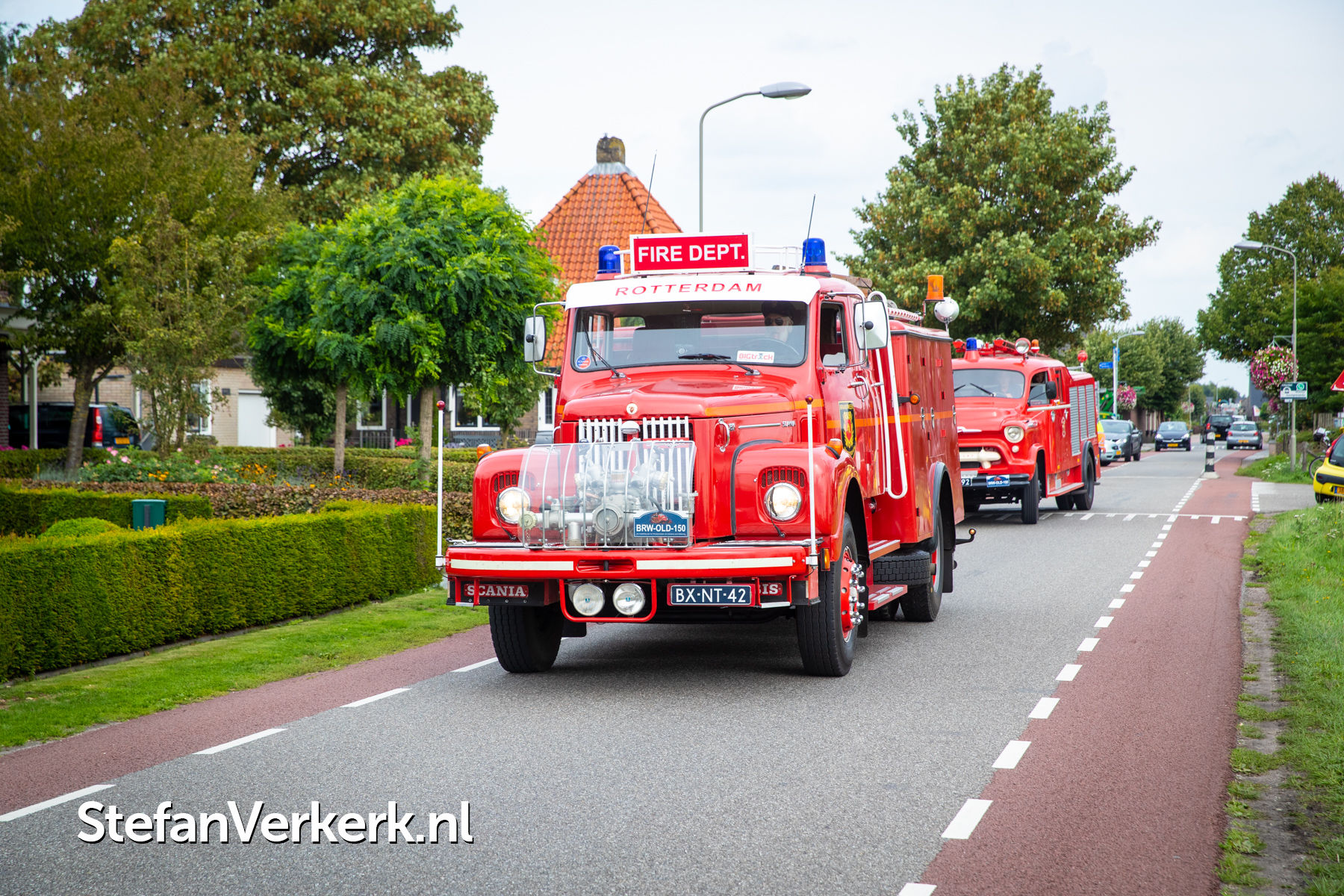 Oldtimer rondrit brandweer Oldebroek 150 jaar - Foto's - Stefan Verkerk
